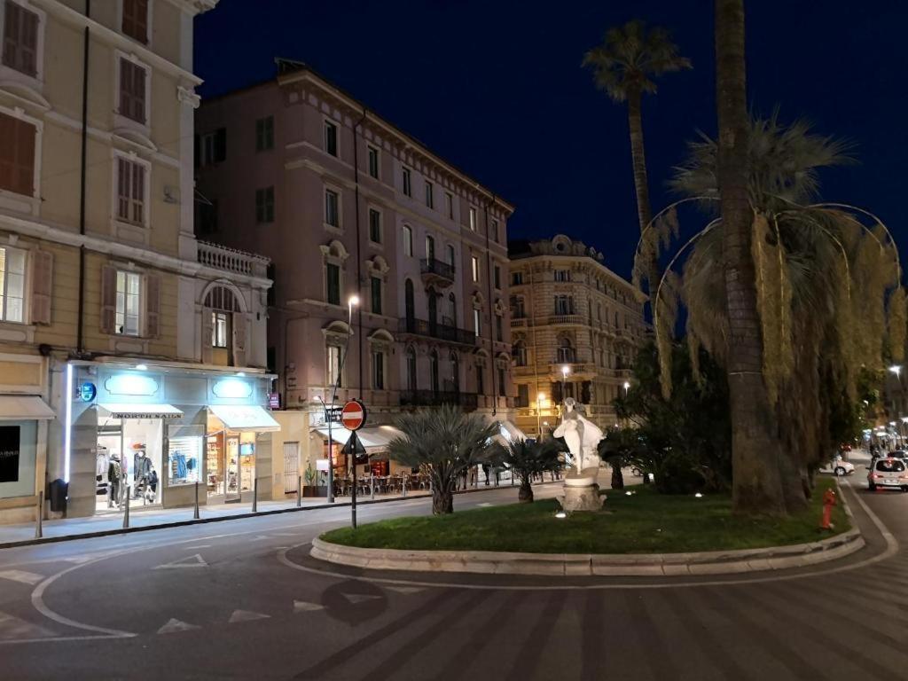 Petit Avec Classe San Remo Exterior foto